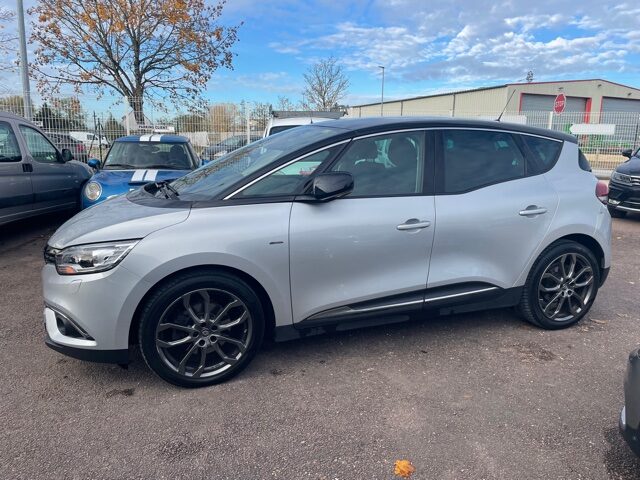 RENAULT SCENIC 2019