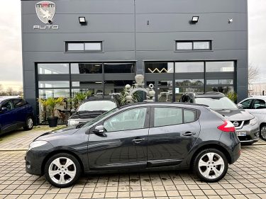 RENAULT MEGANE III DCI 110 FAP ECO2 DYNAMIQUE CHAMPION EURO 5