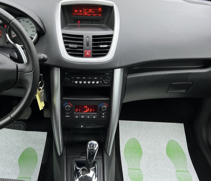 PEUGEOT 207 PHASE 2 1.6i 90 Cv BOITE AUTOMATIQUE / 5 PORTES 46 900 Kms - GARANTIE 1 AN