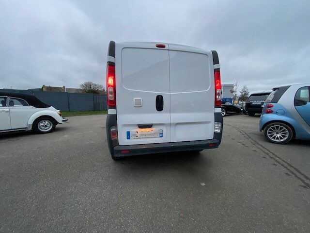 RENAULT TRAFIC II  L2 H1 Camionnette 2013