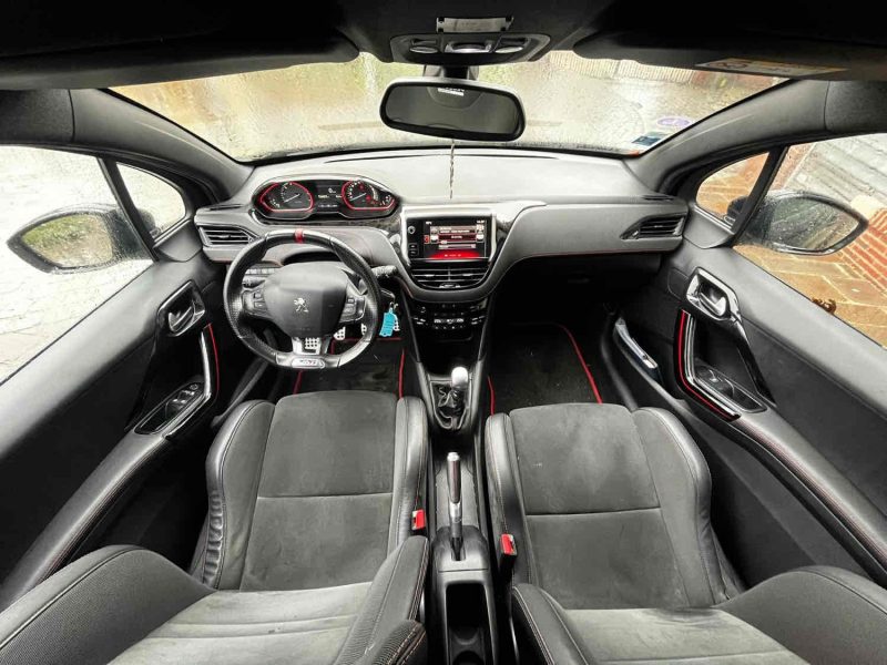 Peugeot 208 GTI 30th
