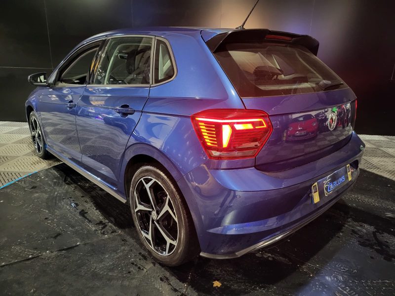 VOLKSWAGEN POLO VI 1.0 12V 75cv R-Line // APPLE CARPLAY/ANDROID AUTO/RADAR-AR