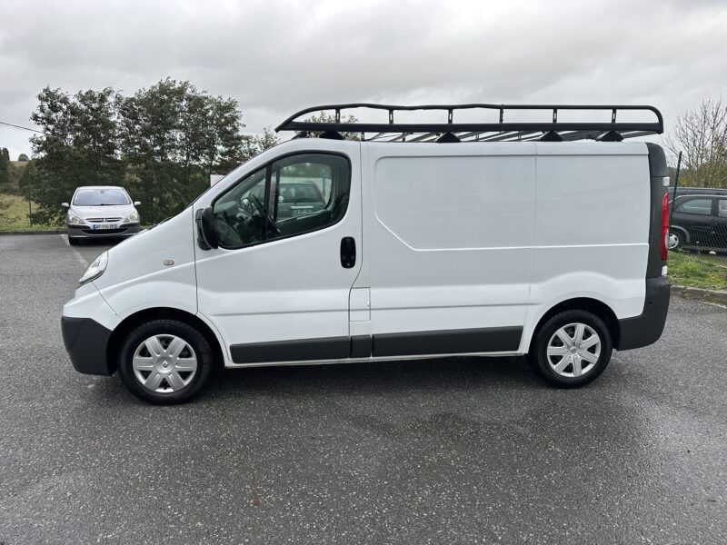 RENAULT TRAFIC 2007