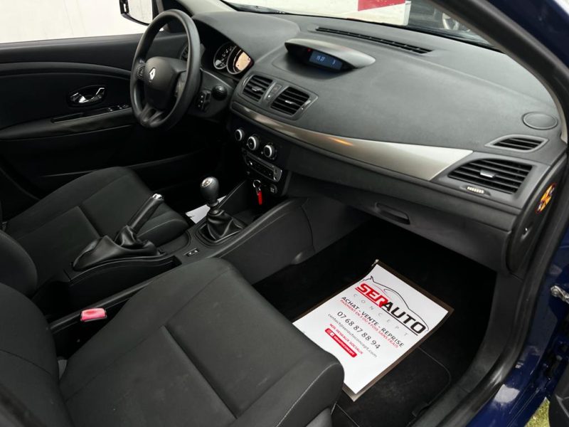 RENAULT MEGANE III 2013