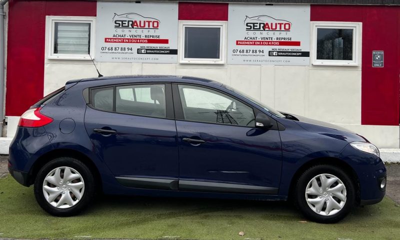 RENAULT MEGANE III 2013