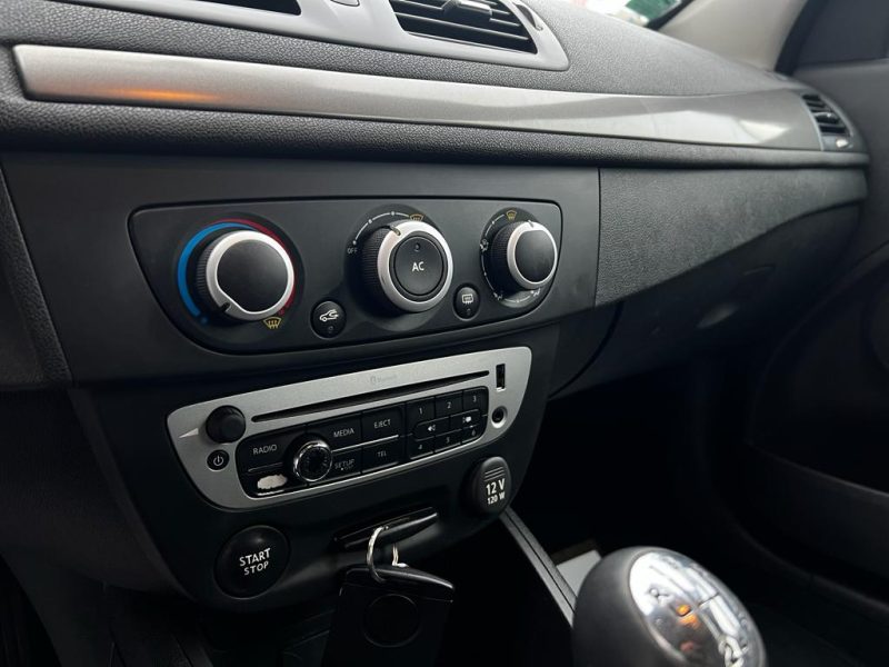 RENAULT MEGANE III 2013