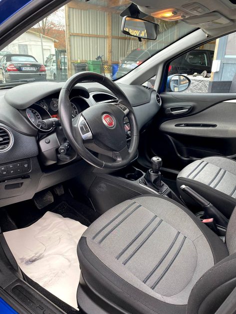 FIAT PUNTO 2011