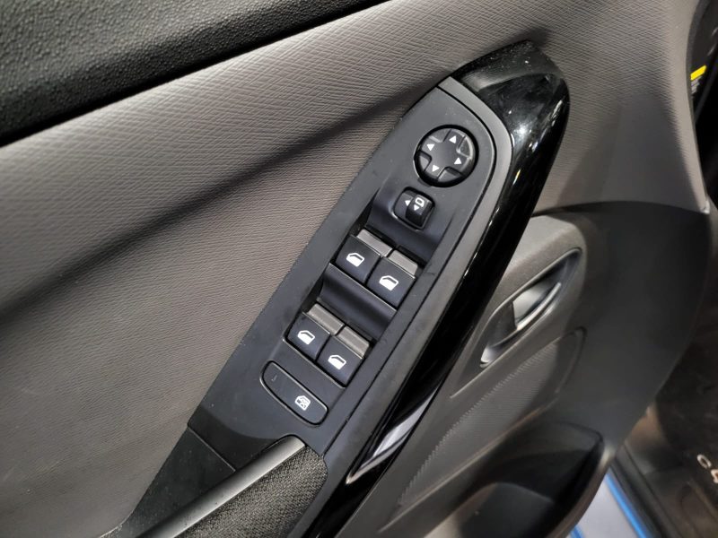 CITROEN C4 PICASSO II 1.2 PureTech 130cv Feel EAT // APPLE CARPLAY/ANDROID AUTO/RADAR-AV-AR