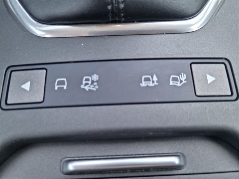 LAND ROVER  EVOQUE  2.0 TD4 4X4 BVM6