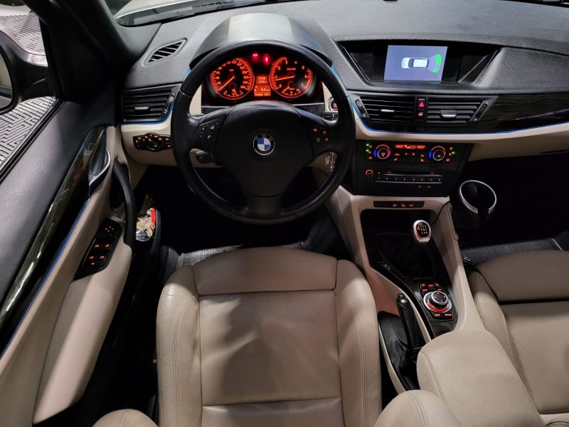 BMW X1 2.0 184CV XDRIVE EXECUTIVE / RADAR ARRIERE / SIEGES CHAUFFANT / REGULATEUR