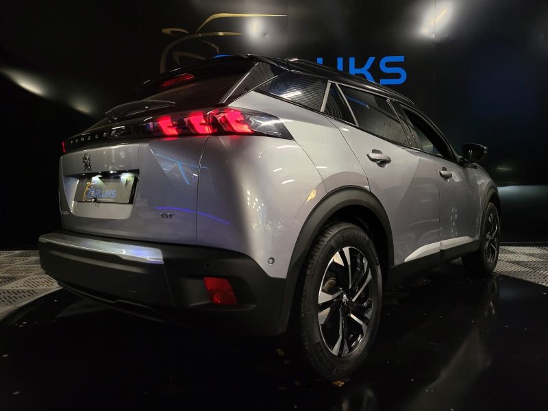 PEUGEOT 2008 E-2008 136cv GT / CARPLAY+CAMERA+LUMIERE D'AMBIANCE/