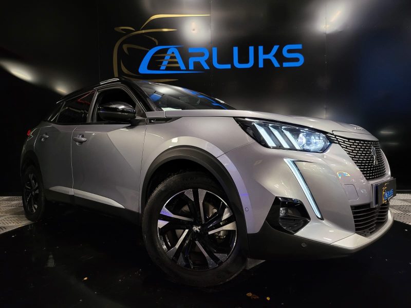 PEUGEOT 2008 E-2008 136cv GT / CARPLAY+CAMERA+LUMIERE D'AMBIANCE/