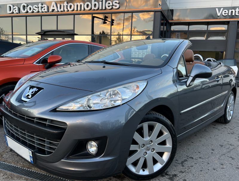 PEUGEOT 207 CC PHASE 2 Finition FELINE 1.6 VTI 120 Cv 72 700 Kms BOITE AUTO CUIR GPS - GARANTIE 1 AN