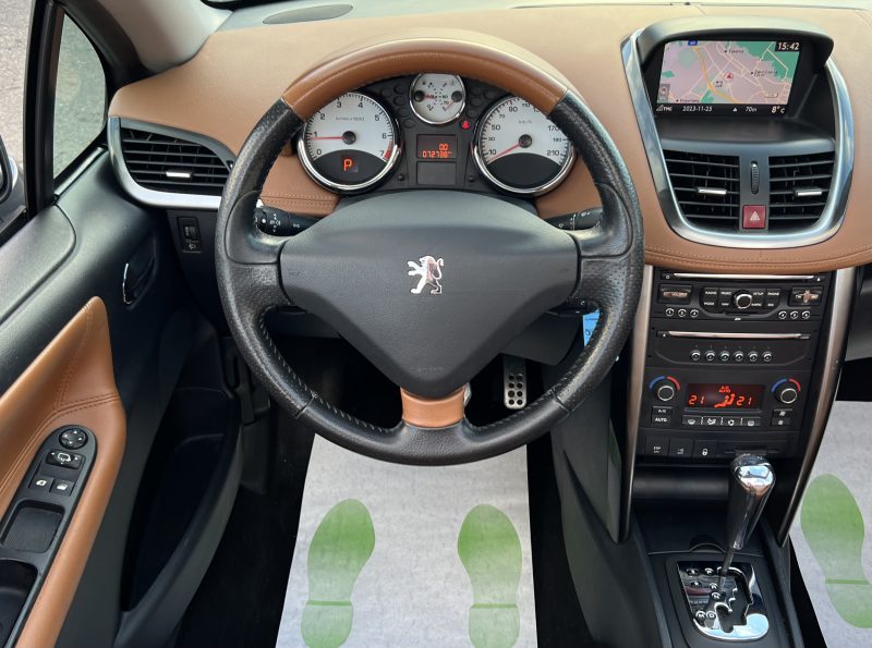 PEUGEOT 207 CC PHASE 2 Finition FELINE 1.6 VTI 120 Cv 72 700 Kms BOITE AUTO CUIR GPS - GARANTIE 1 AN