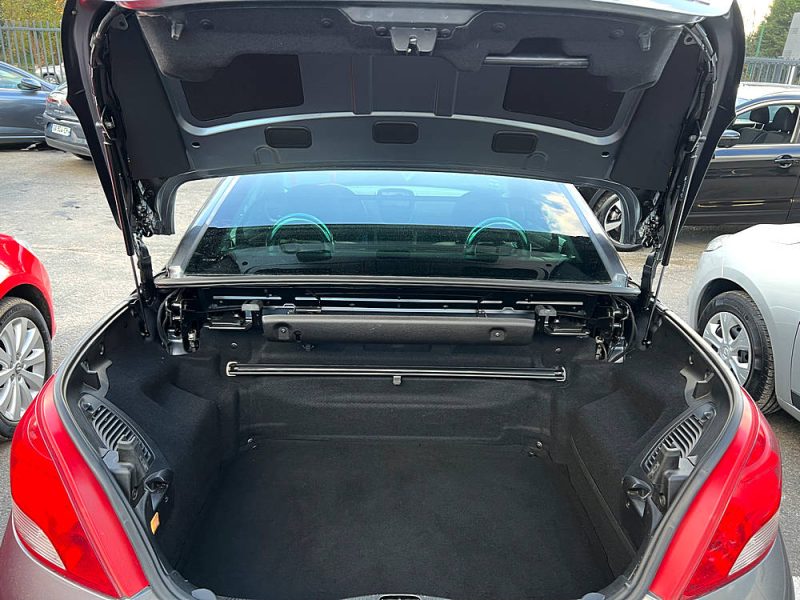 PEUGEOT 207 CC PHASE 2 Finition FELINE 1.6 VTI 120 Cv 72 700 Kms BOITE AUTO CUIR GPS - GARANTIE 1 AN