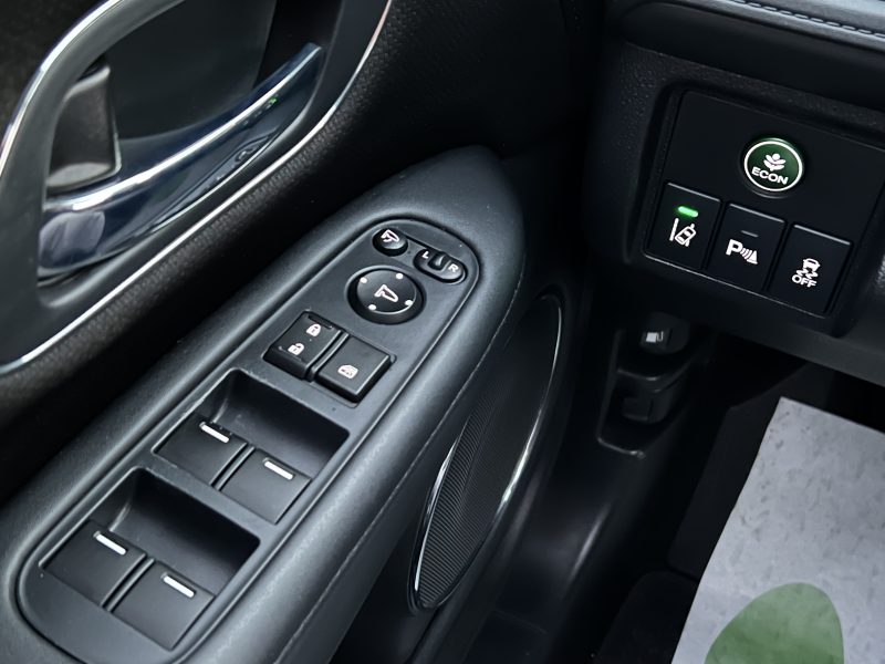 HONDA HR-V II EXCLUSIVE 1.5 V-TEC 130 Cv BOITE AUTO TOIT OUVRANT CAMERA GPS - GARANTIE 6 MOIS