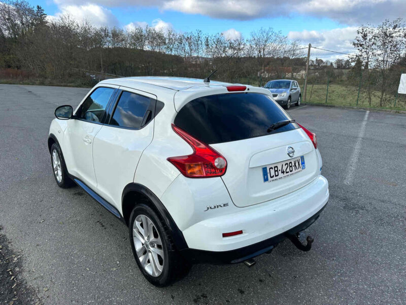NISSAN JUKE 2012