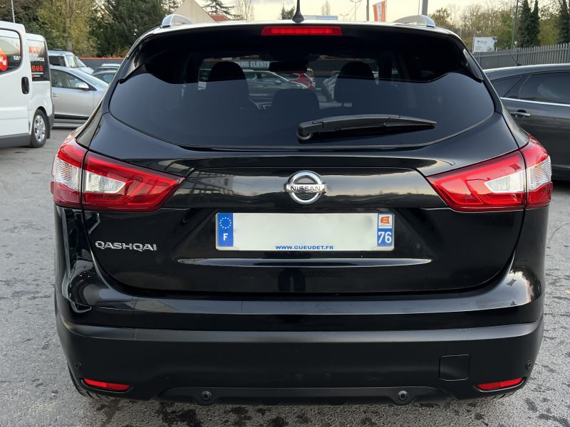 NISSAN QASHQAI II N-CONNECTA 1.6 DCI 130 TOIT PANORAMIQUE GPS BLUETOOTH REGULATEUR - GARANTIE 1 AN