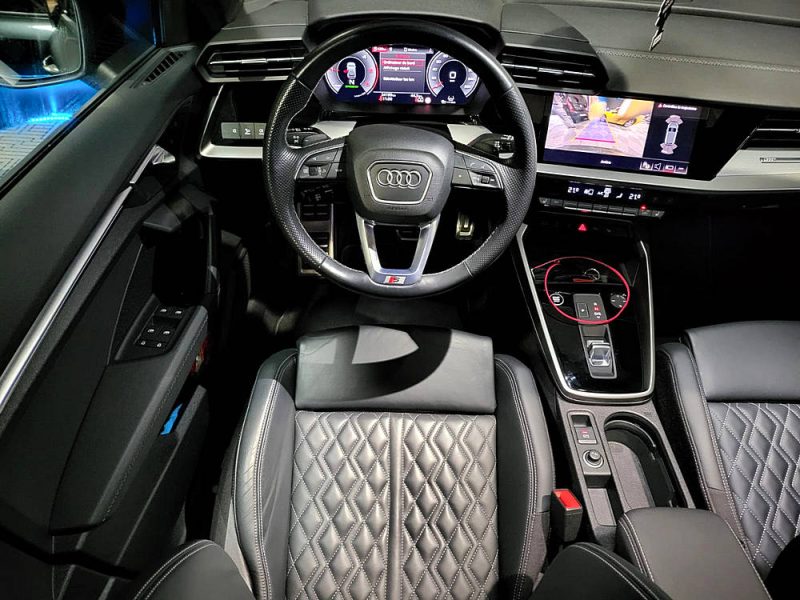 AUDI A3 SPORTBACK 35 TDI 150cv S-Line S-Tronic7 // APPLE CARPLAY/TOIT OUVRANT/CAMERA DE RECUL