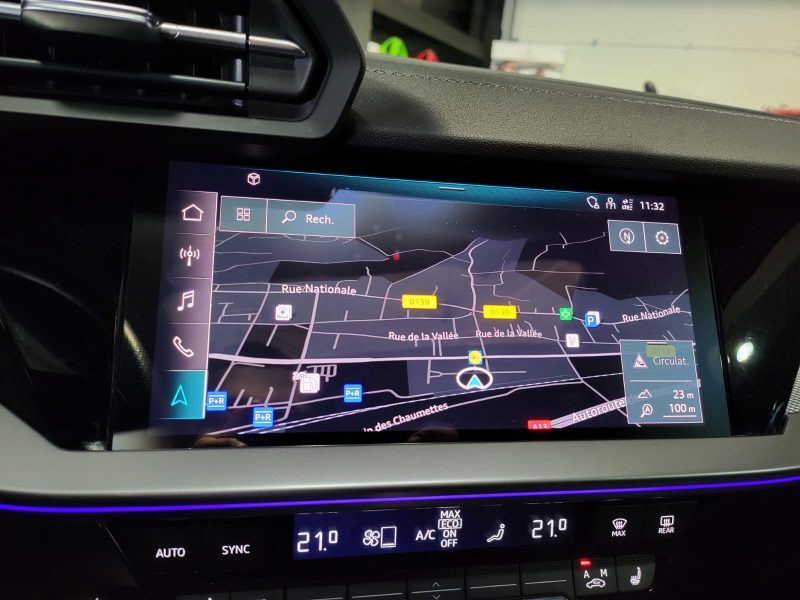AUDI A3 SPORTBACK 35 TDI 150cv S-Line S-Tronic7 // APPLE CARPLAY/TOIT OUVRANT/CAMERA DE RECUL