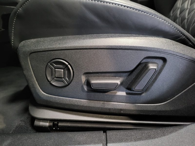 AUDI A3 SPORTBACK 35 TDI 150cv S-Line S-Tronic7 // APPLE CARPLAY/TOIT OUVRANT/CAMERA DE RECUL