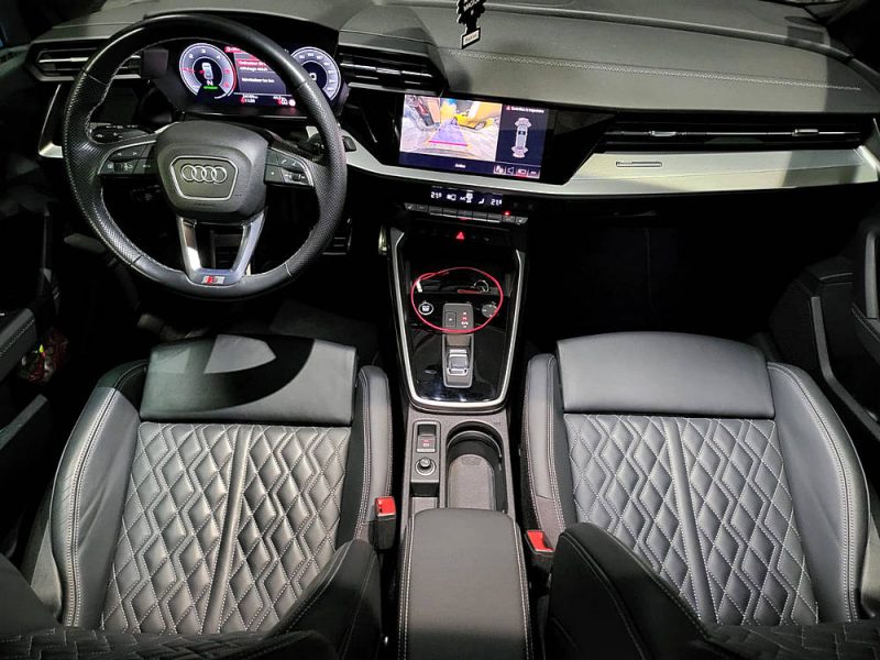 AUDI A3 SPORTBACK 35 TDI 150cv S-Line S-Tronic7 // APPLE CARPLAY/TOIT OUVRANT/CAMERA DE RECUL