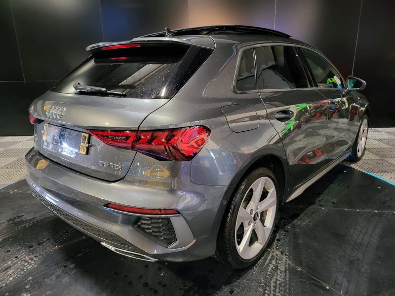 AUDI A3 SPORTBACK 35 TDI 150cv S-Line S-Tronic7 // APPLE CARPLAY/TOIT OUVRANT/CAMERA DE RECUL