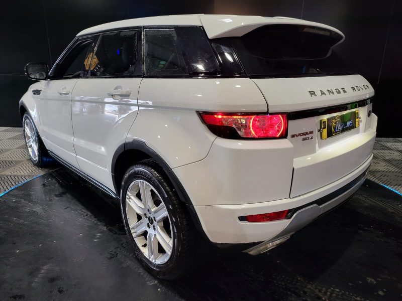 LAND ROVER RANGE ROVER EVOQUE 2.2 SD4 190cv Dynamic BVA // TOIT PANORAMIQUE/SIEGES CHAUFFANT/CAMERA 