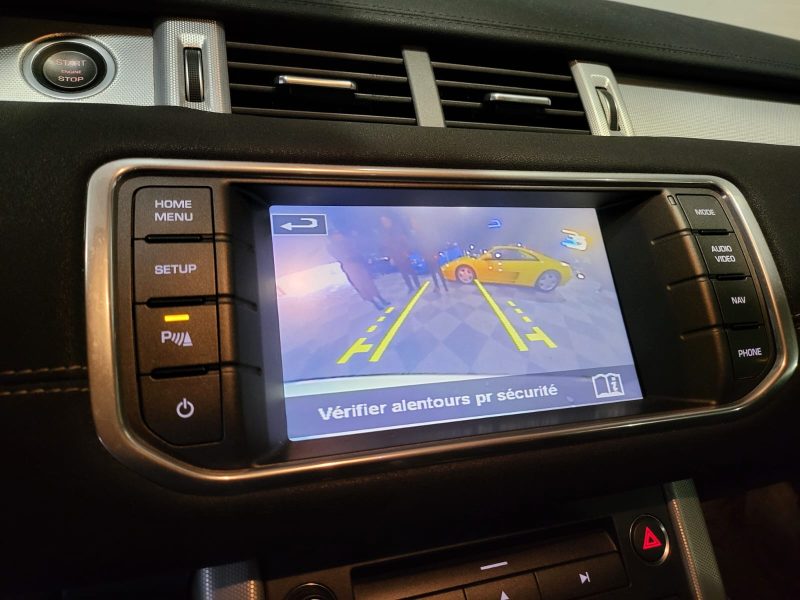 LAND ROVER RANGE ROVER EVOQUE 2.2 SD4 190cv Dynamic BVA // TOIT PANORAMIQUE/SIEGES CHAUFFANT/CAMERA 