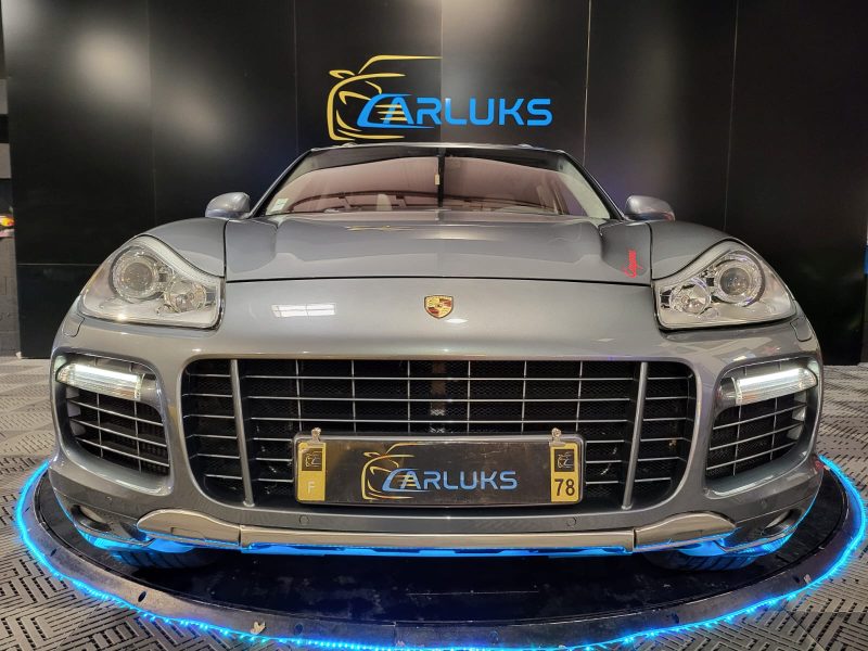 PORSCHE CAYENNE Turbo 4.5 V8 450cv Tiptronic // TOIT OUVRANT/SIEGES CHAUFFANT-AV-AR/ECRAN VIDEO ARRI