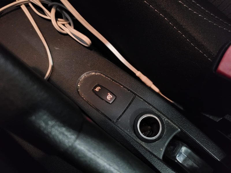 1.5 dCi 75cv / REGULATEUR / CLIM