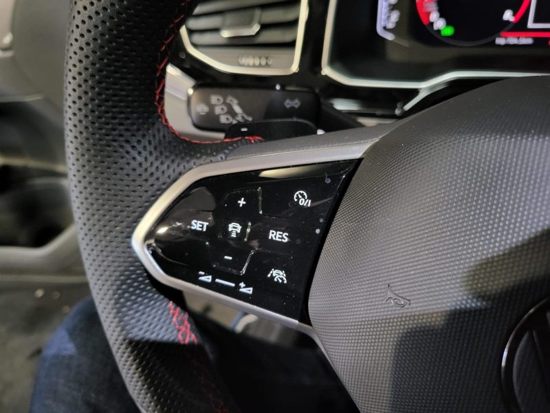 GTI 2.0 TSI DSG7 207 cv TOIT OUVRANT / CARPLAY / CAMERA