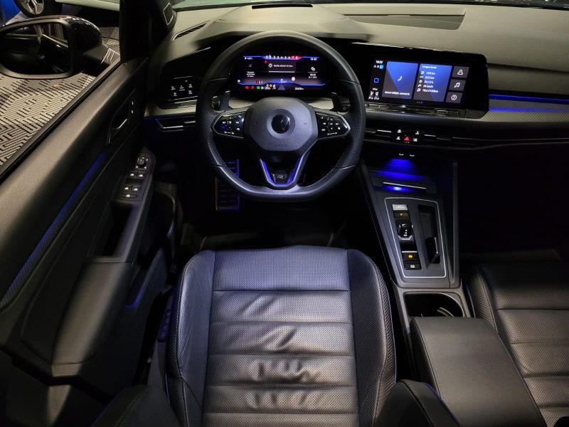 VOLKSWAGEN GOLF 8R PERFORMANCE 2.0 TSI 320CH 4MOTION DSG7 / TOIT OUVRANT + CUIR + TETE HAUTE