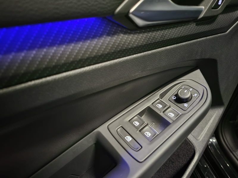 VOLKSWAGEN GOLF 8R PERFORMANCE 2.0 TSI 320CH 4MOTION DSG7 / TOIT OUVRANT + CUIR + TETE HAUTE