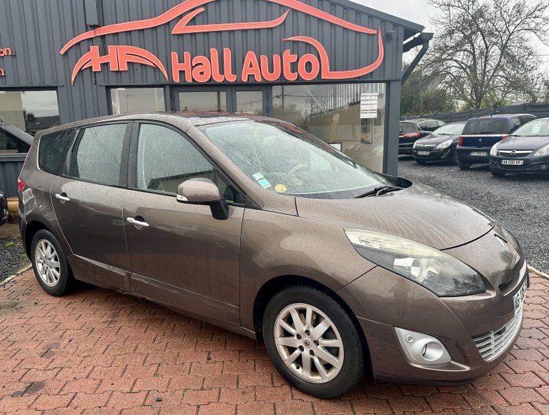 RENAULT SCENIC III 2009