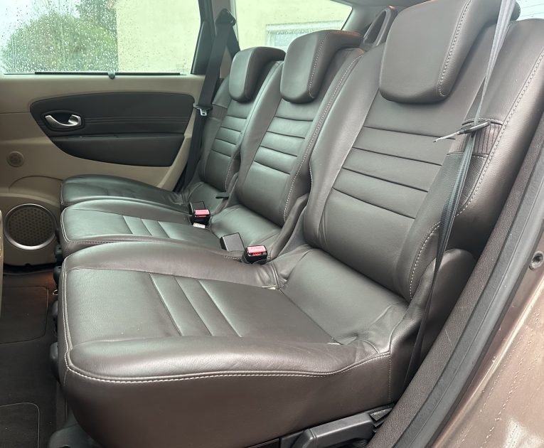 RENAULT SCENIC III 2009