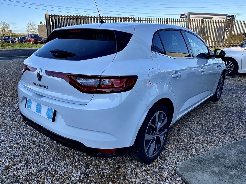 RENAULT MEGANE IV INTENSE 2017