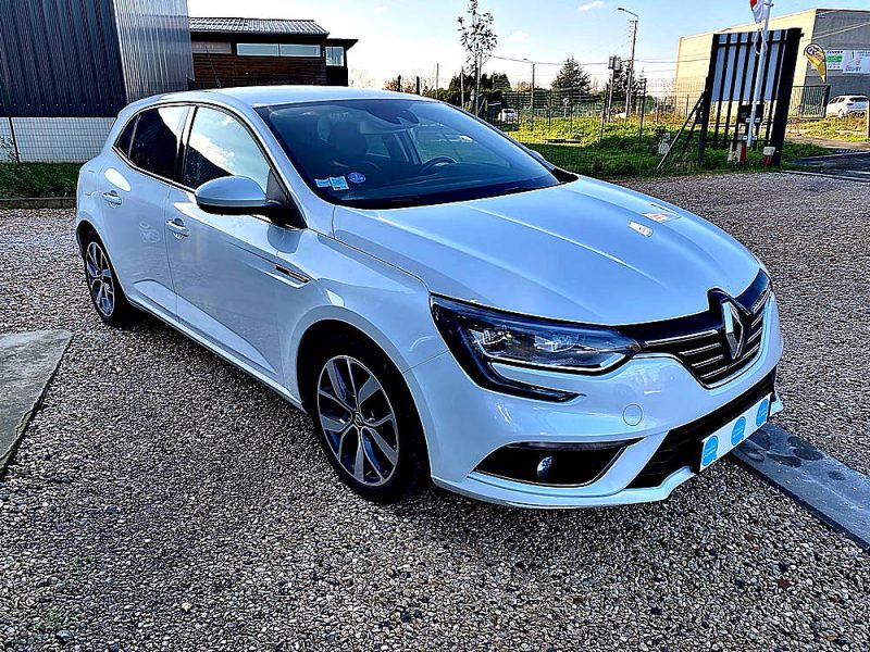 RENAULT MEGANE IV INTENSE 2017