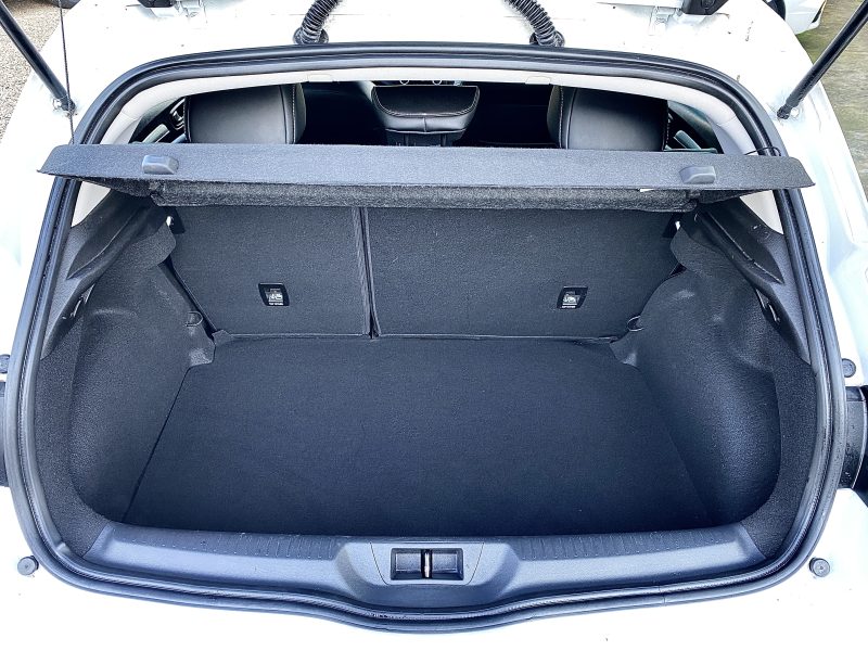 RENAULT MEGANE IV INTENSE 2017