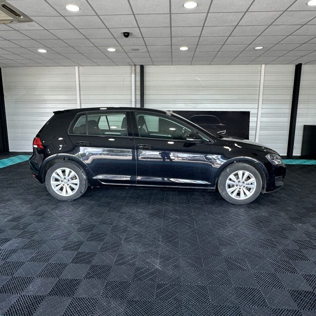 VOLKSWAGEN GOLF VII 1.2 TSI 105cv BLUEMOTION CONFORT LINE DSG Garantie 12 Mois