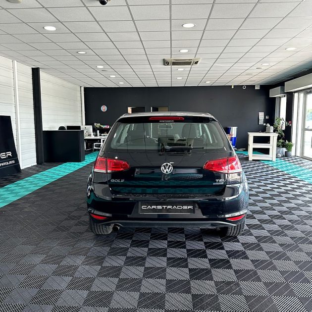 VOLKSWAGEN GOLF VII 1.2 TSI 105cv BLUEMOTION CONFORT LINE DSG Garantie 12 Mois