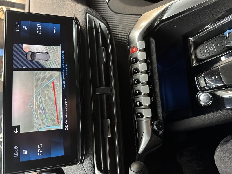 PEUGEOT 3008 SUV 2020