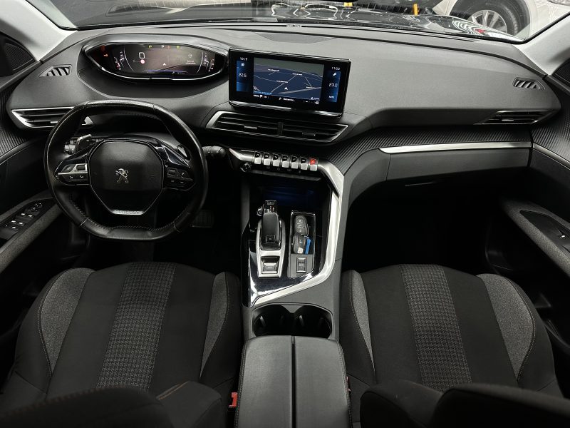 PEUGEOT 3008 SUV 2020