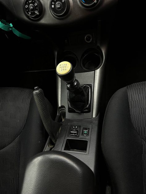 TOYOTA RAV 4 III 2010