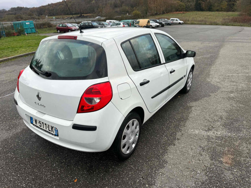 RENAULT CLIO undefined