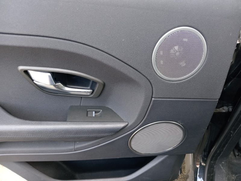 LAND ROVER RANGE ROVER EVOQUE 2011