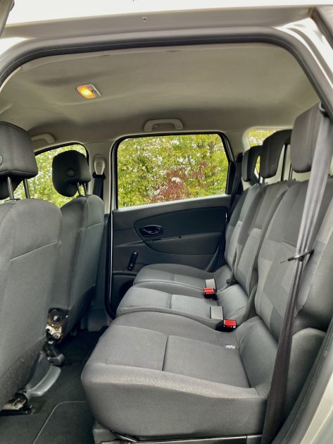 Renault Scenic 3 1.5 DCI 95 FAP ÉCO 2 AUTHENTIQUE GARANTIE 6 MOIS 