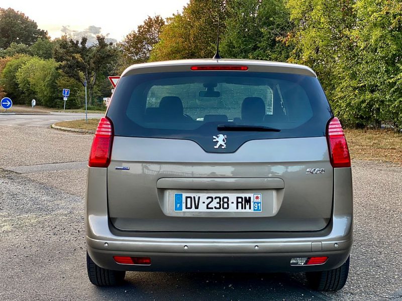 Peugeot 5008 1.6 BlueHDi 120ch Business Pack S&S EAT6  GARANTIE 6