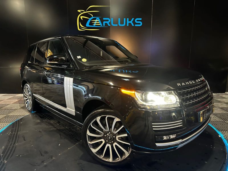 LAND ROVER RANGE ROVER 4.4 SDV8 340cv LWB Vogue // TOIT OUVRANT/VOLANTCHAUFFANT/CAMERA 360°