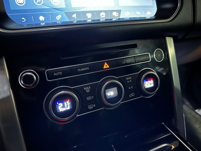 LAND ROVER RANGE ROVER 4.4 SDV8 340cv LWB Vogue // TOIT OUVRANT/VOLANTCHAUFFANT/CAMERA 360°